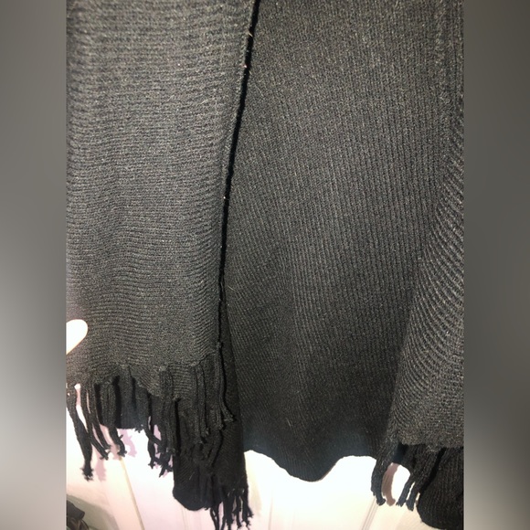 Umgee fringe cardigan sweater - Picture 3 of 5